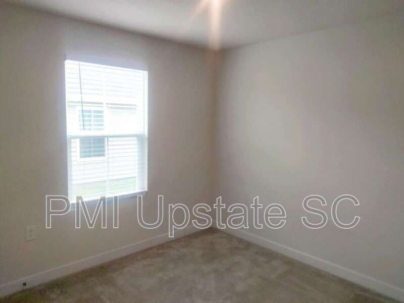 Greenville House: 215 Bending Branch Rd