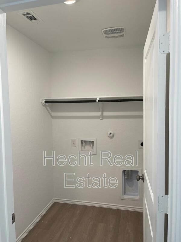 New Braunfels House: 2906 Green Finch