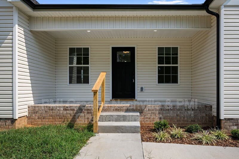 Dickson House: 1014 Northside Drive