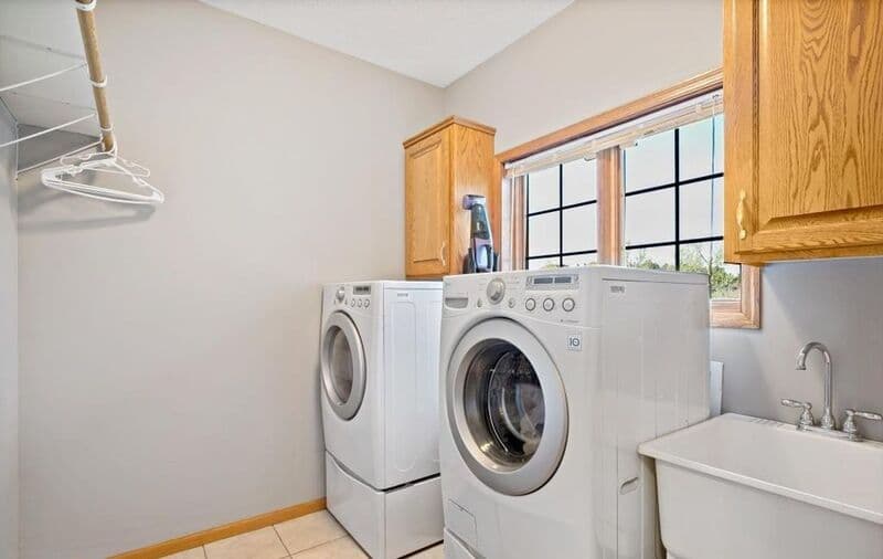 Ramsey House: 15561 Yakima St NW
