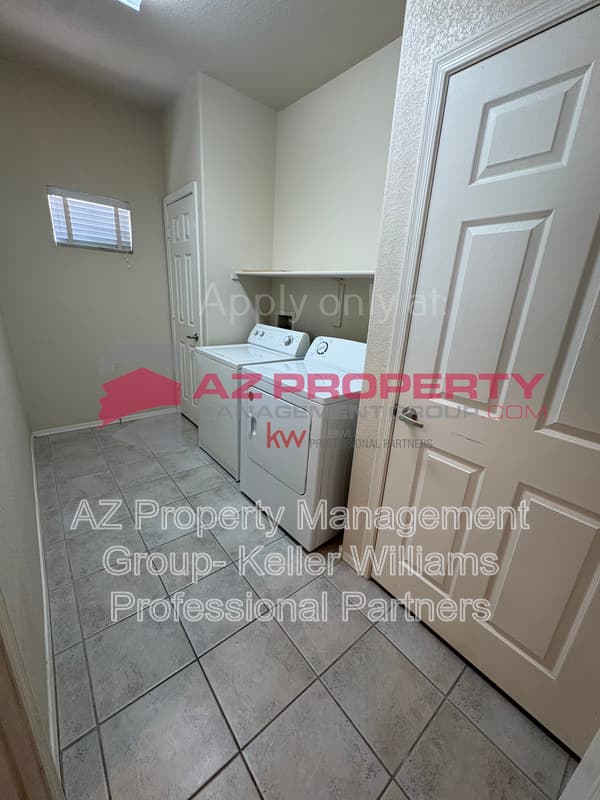 Glendale Condo: 7401 W Arrowhead Clubhouse Dr