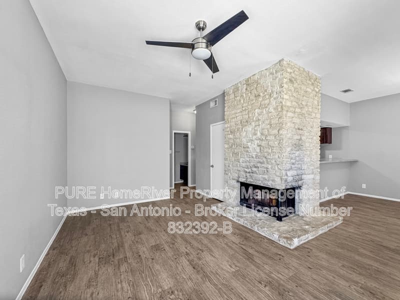 San Antonio Condo: 15014 Spring Crk
