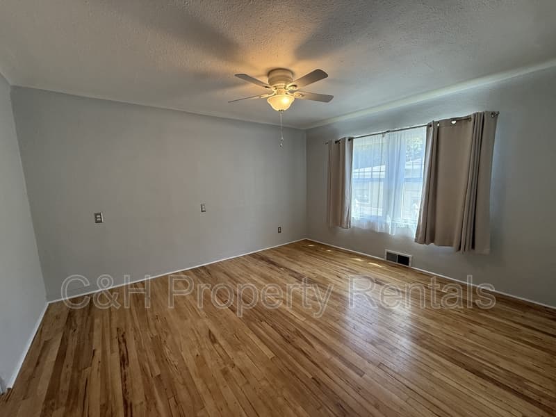Billings Condo: 2423 Pine Street - 1