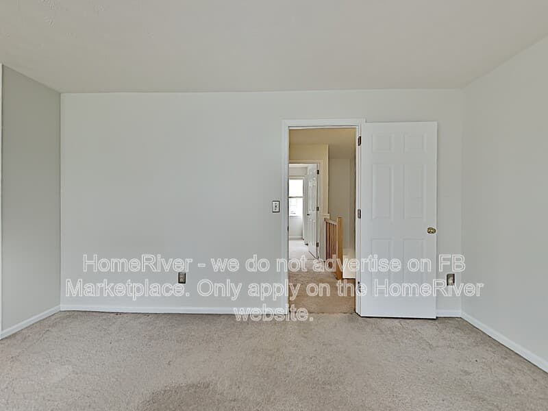 Palmyra Townhome: 403 Cambridge Ct