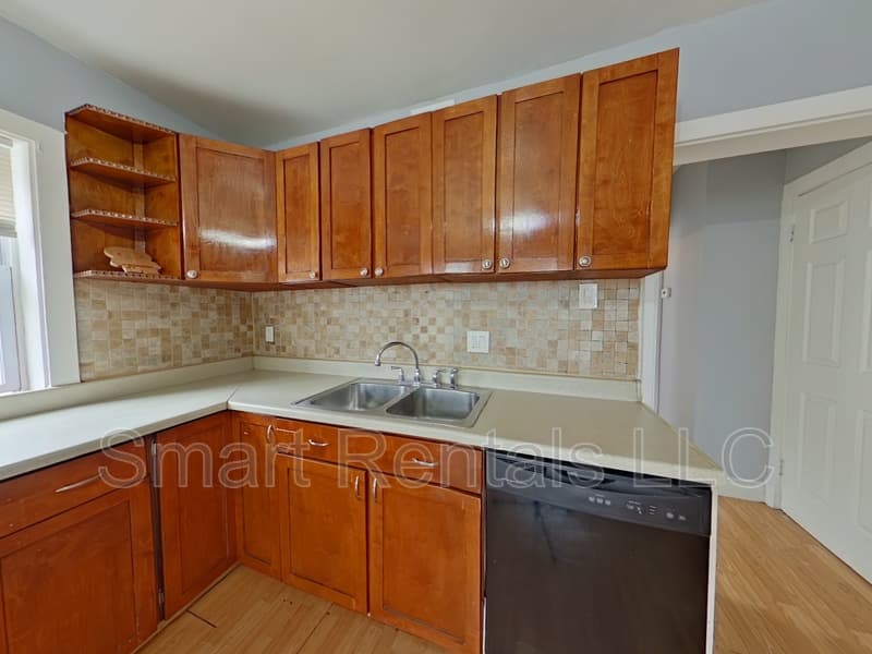 St. Louis Condo: 3657 Gasconade Street - 2F