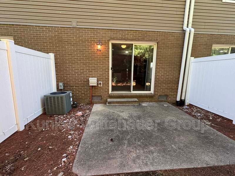 Mascoutah Condo: 704 E Fountain View