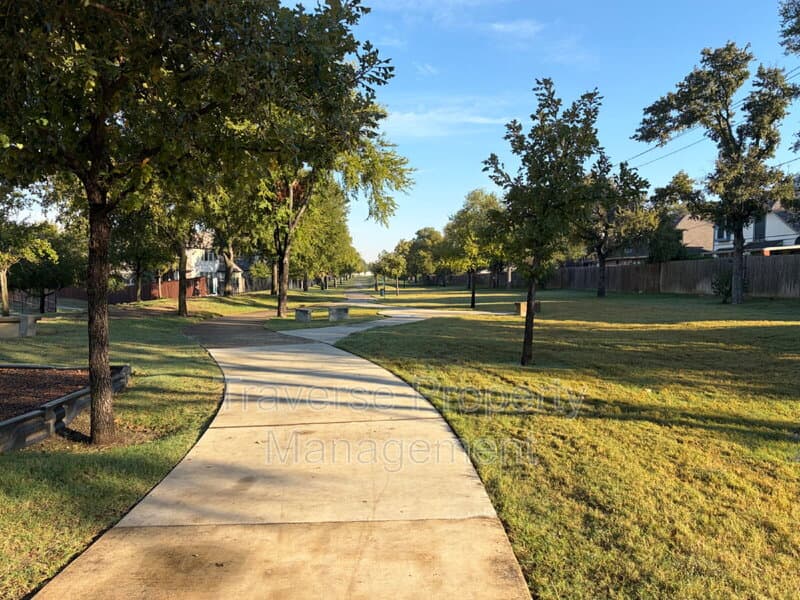 Fort Worth House: 8320 Snow Egret Way