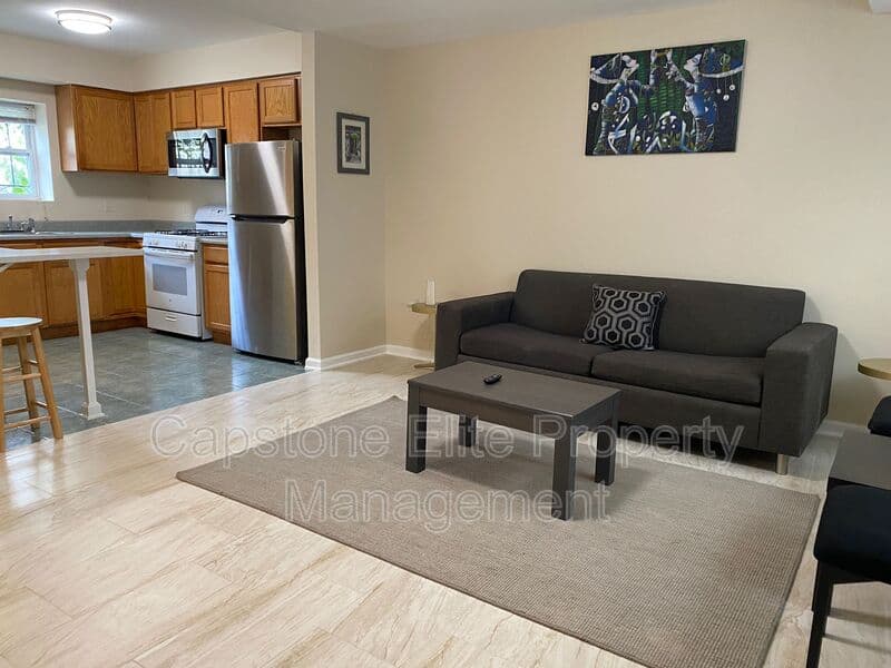 Newark Condo: 141-143 Norfolk Street - 1 - 1 Standard North