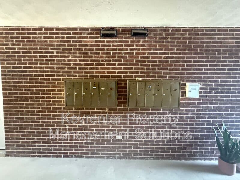 Staunton Condo: 2337 Morris Mill Rd