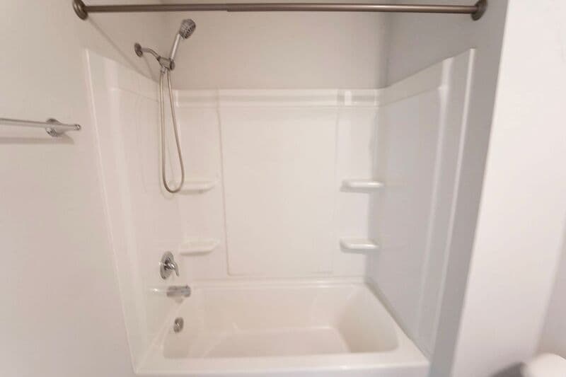 Port Wentworth House: 8J Crabapple Circle