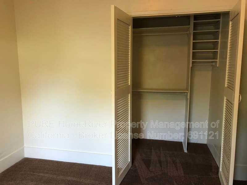 Sacramento House: 314 23rd St