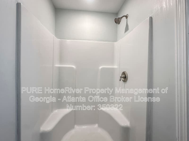 Gainesville House: 3618 Griffin Dr