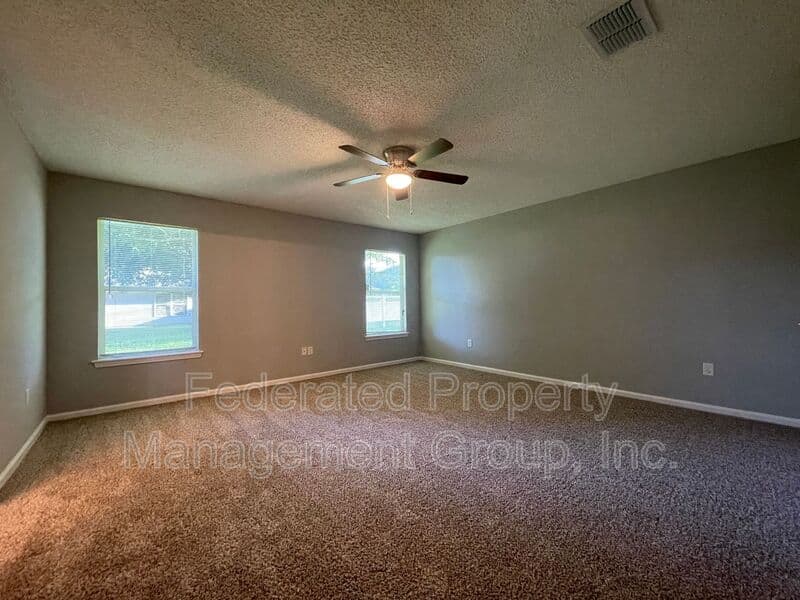JACKSONVILLE House: 9374 DANIELS MILL DRIVE