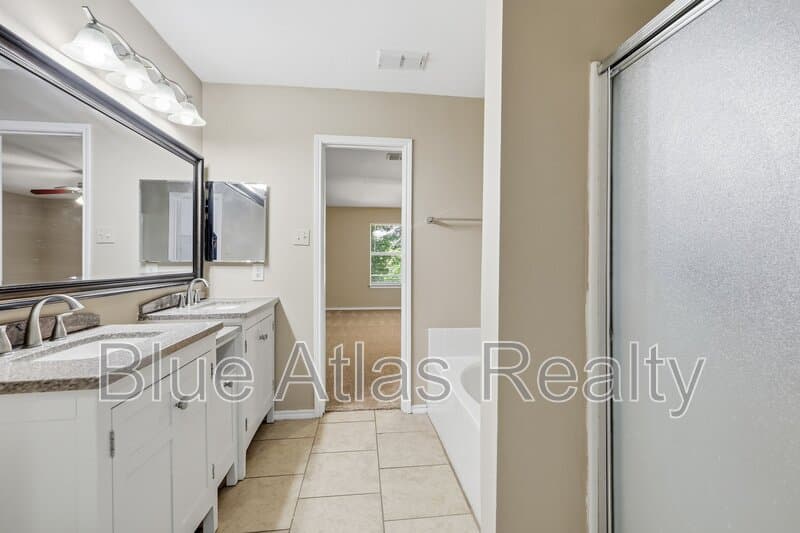 McKinney House: 2744 Frontier Lane
