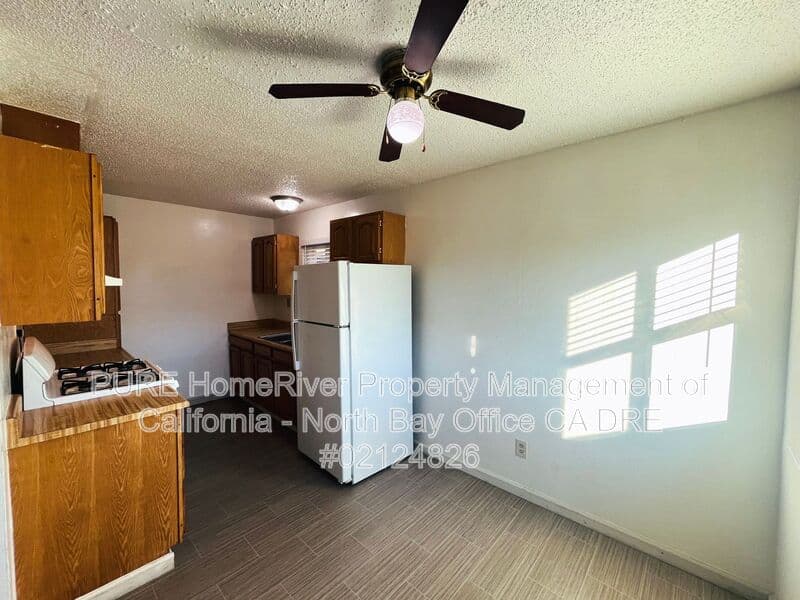 Ukiah Condo: 150 Oak Manor Court
