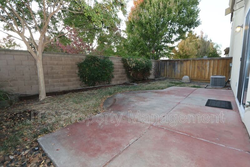 West Sacramento House: 4046 Martis Street