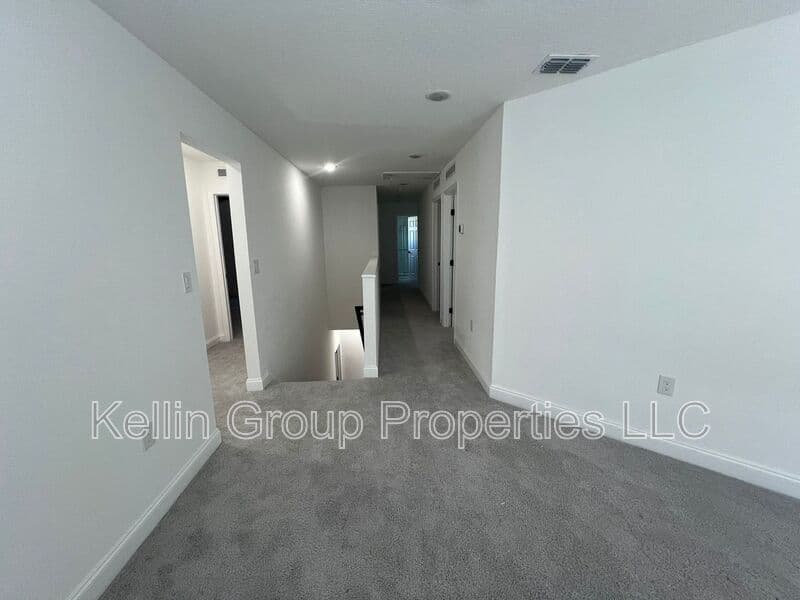 Winter Haven House: 2281 Whitley Ln