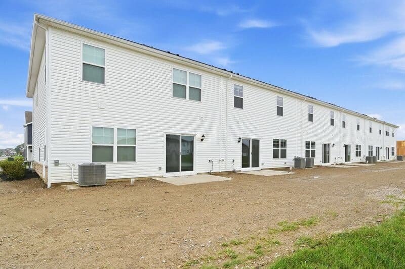 Columbus House: 6305 Marinelli Dr N