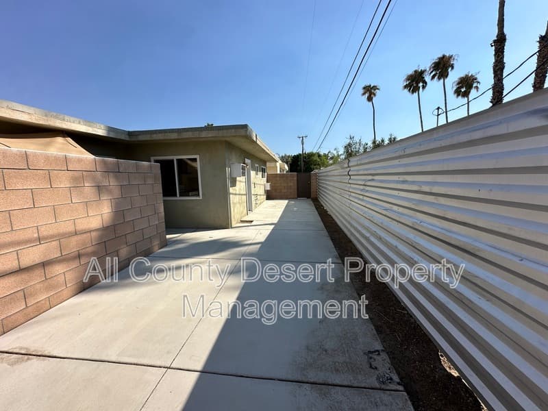 Palm Springs Condo: 521 El Placer