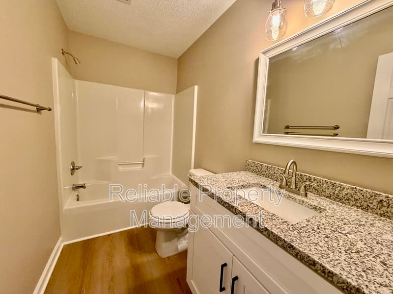 Selma Townhome: 102 Boykin Ave