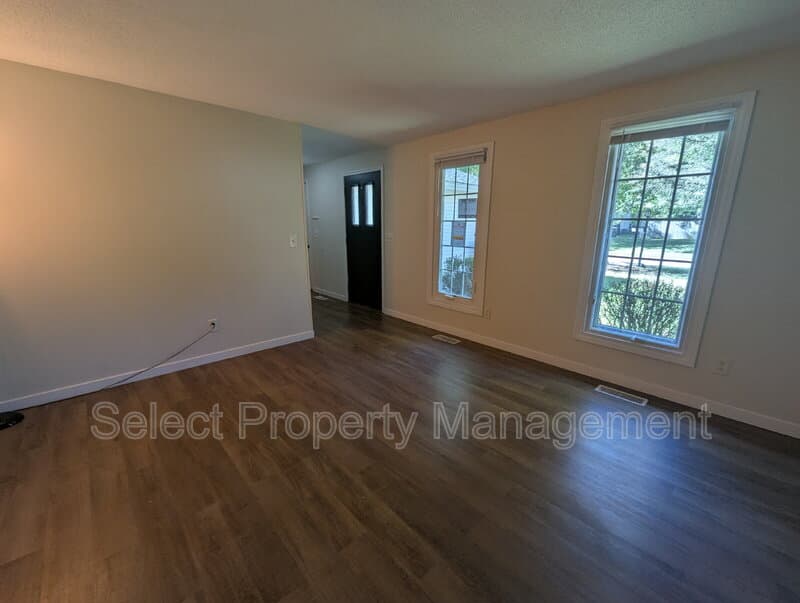 Fort Wayne House: 2508 Repton Drive