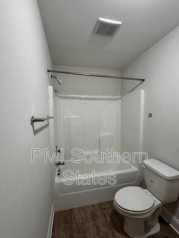 Easley Condo: 200 Walnut Hill Dr