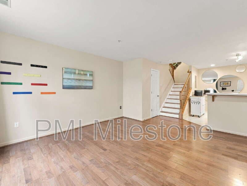 Frederick Townhome: 2132 Bristol Drive