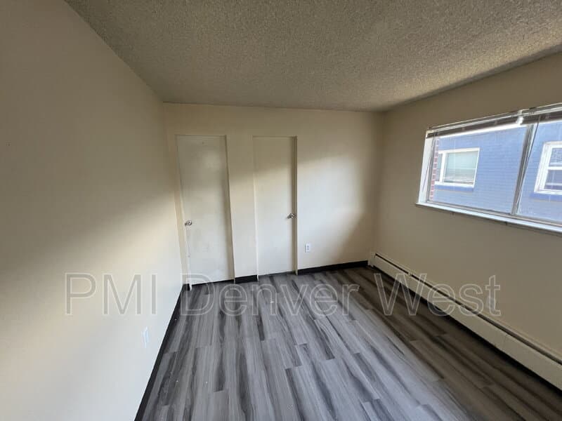 Aurora Condo: 1695 Joliet Street
