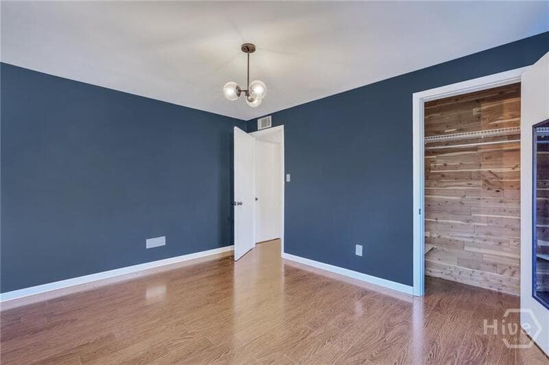 Savannah House: 2337 Shirley Drive