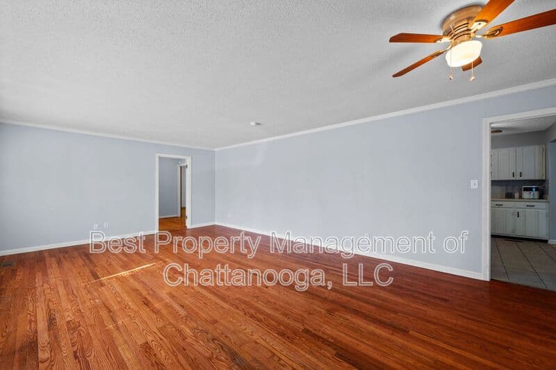 Soddy Daisy House: 9851 Millsaps St