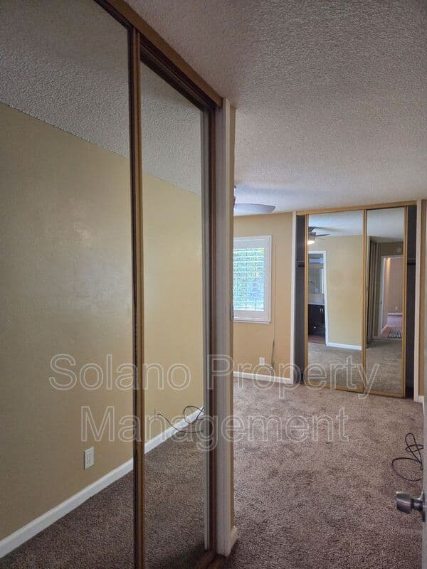 Fairfield Condo: 1152 Frost Pl
