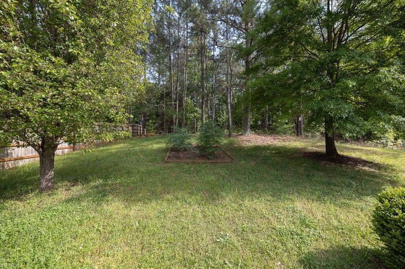 Athens House: 125 Whispering Springs