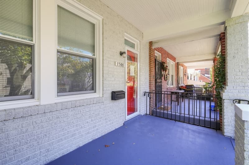 Washington House: 1508 19th Street Southeast