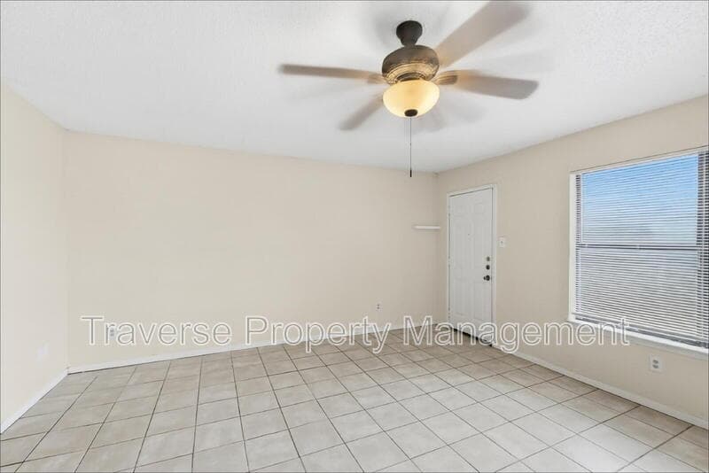 Arlington House: 1008 Bland Dr