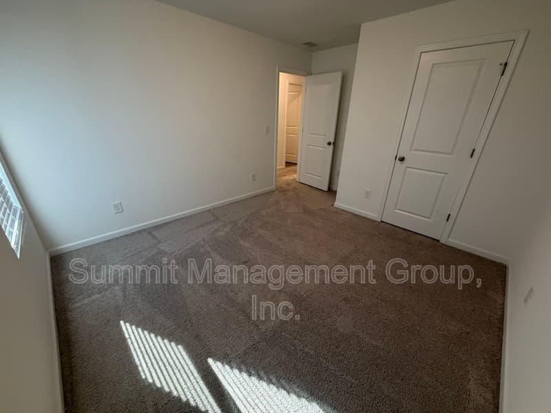 Conyers House: 2305 Hedgeview Road