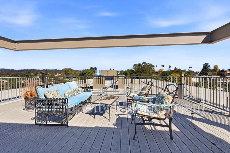 Santa Cruz Condo: 180 Dakota Avenue