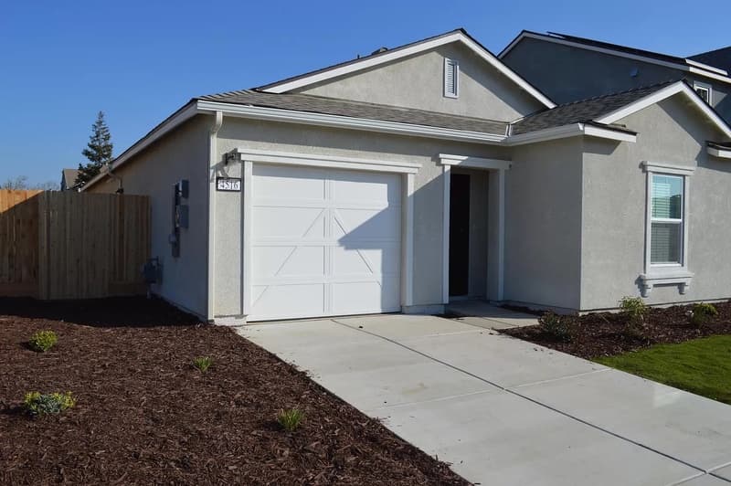 Merced House: 4516 Lindsey Lane