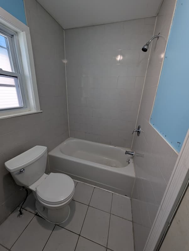 Buffalo Condo: 406 Wyoming Avenue - Apt #2