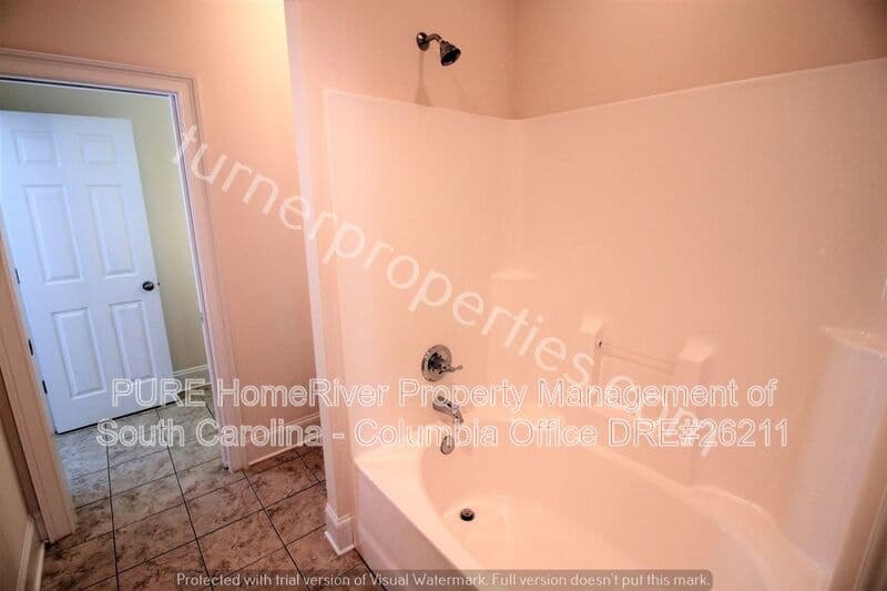 Columbia House: 395 Highland Point Drive