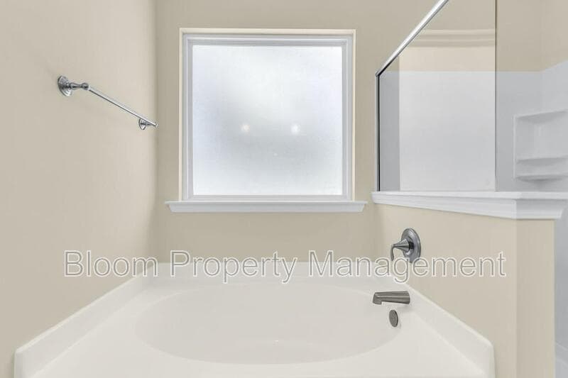 Mount Pleasant House: 2649 Lohr Dr