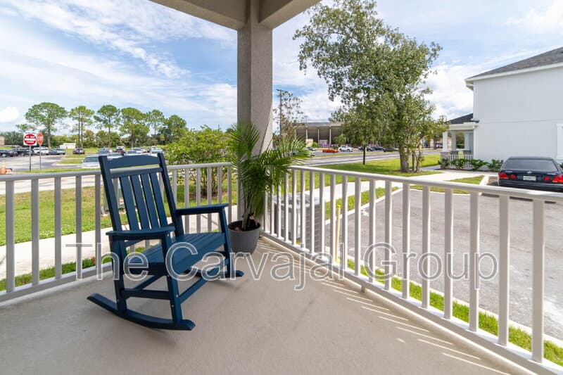 Winter Springs Townhome: 189 Bear Springs Drive