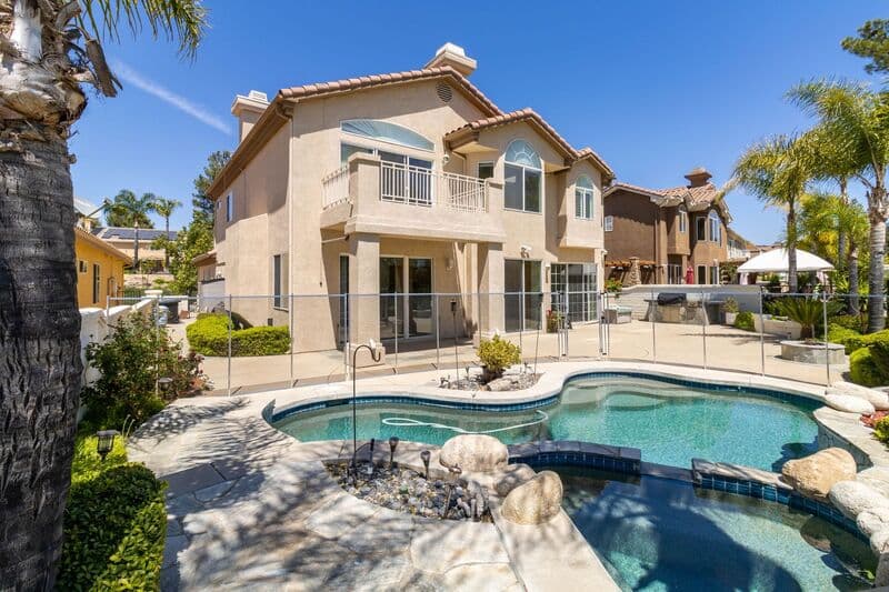 Temecula House: 32579 Valentino Way