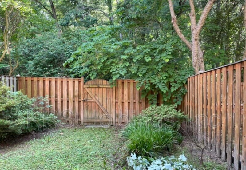 Alexandria Townhome: 6268 Walkers Croft Way