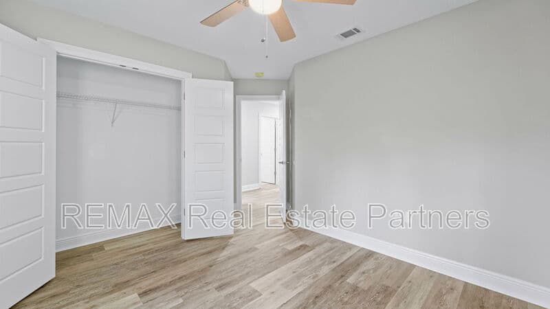 Petal Condo: 8 Bellamy Ln