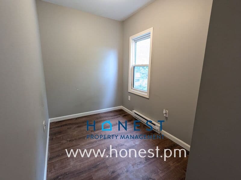 Oakland Condo: 46 Oak Street