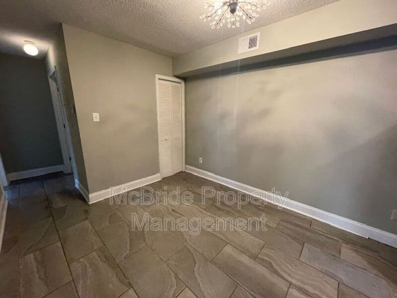 Augusta Townhome: 1017 Stevens Creek Road
