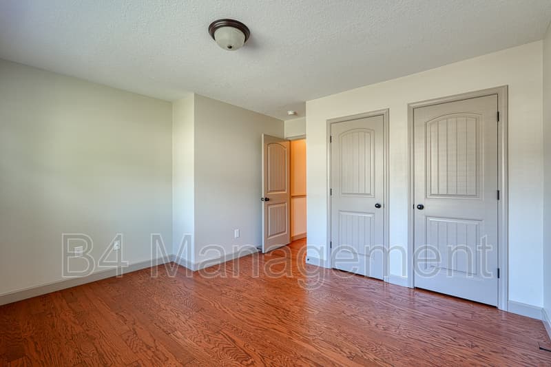 Inman House: 151 Harvest Ridge Drive