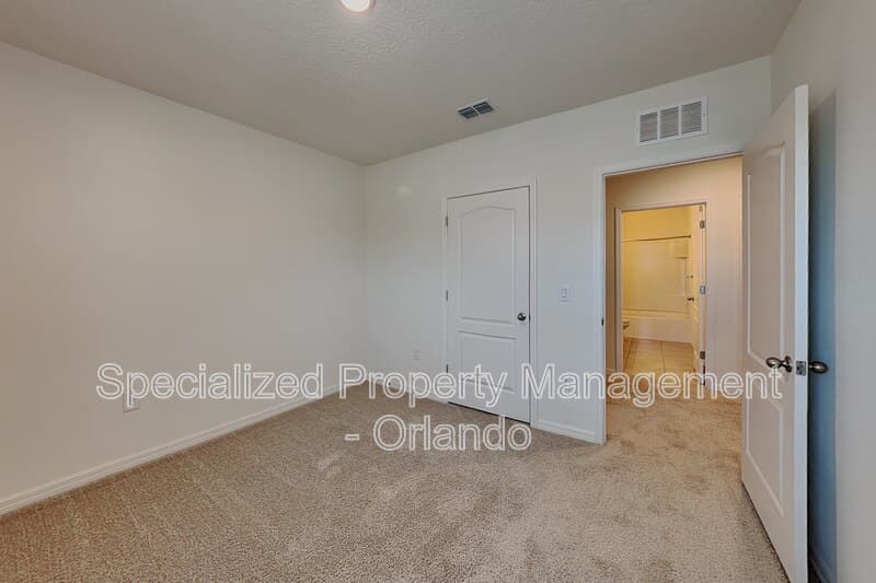 Deland House: 230 Meghan Cir