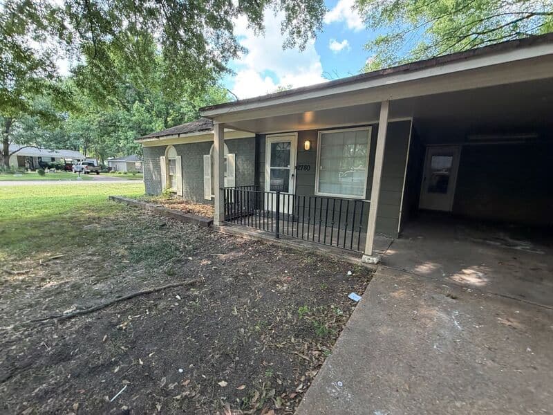 Horn Lake House: 2780 Birchfield Cv