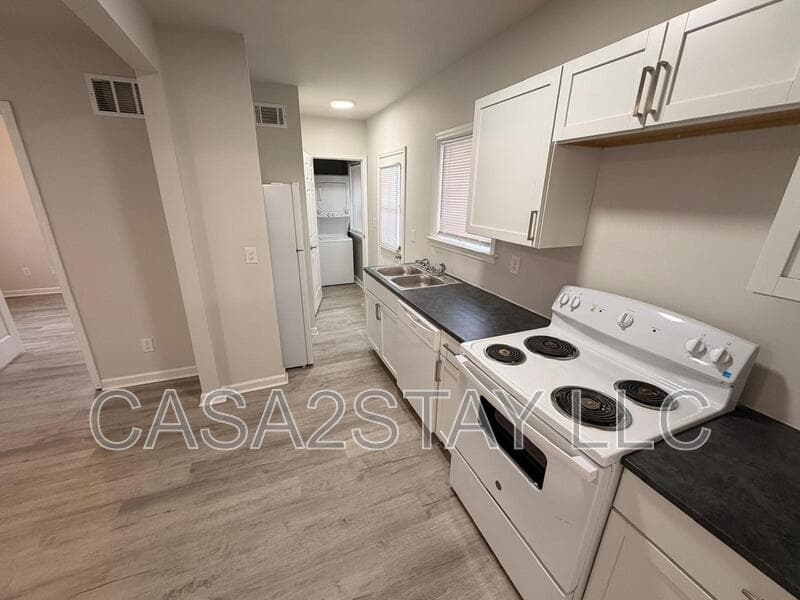 Louisville Condo: 1255 S Brook St